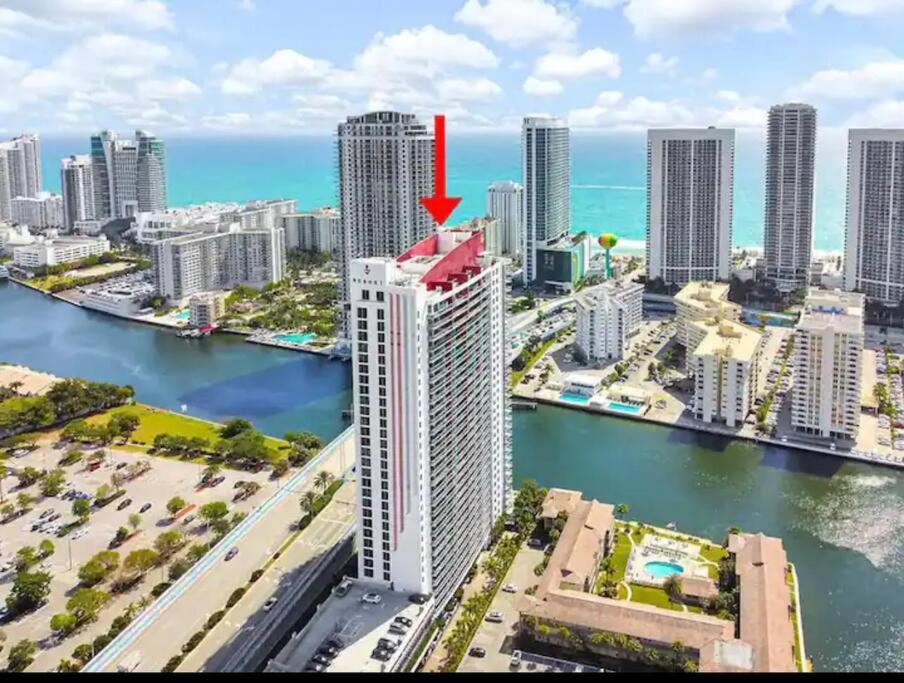 Ocean Views - Pool & Gym - Pet Friendly - Close To Beach Hallandale Beach Εξωτερικό φωτογραφία
