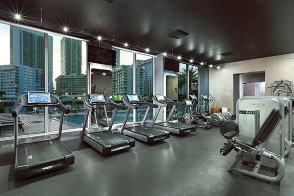 Ocean Views - Pool & Gym - Pet Friendly - Close To Beach Hallandale Beach Εξωτερικό φωτογραφία