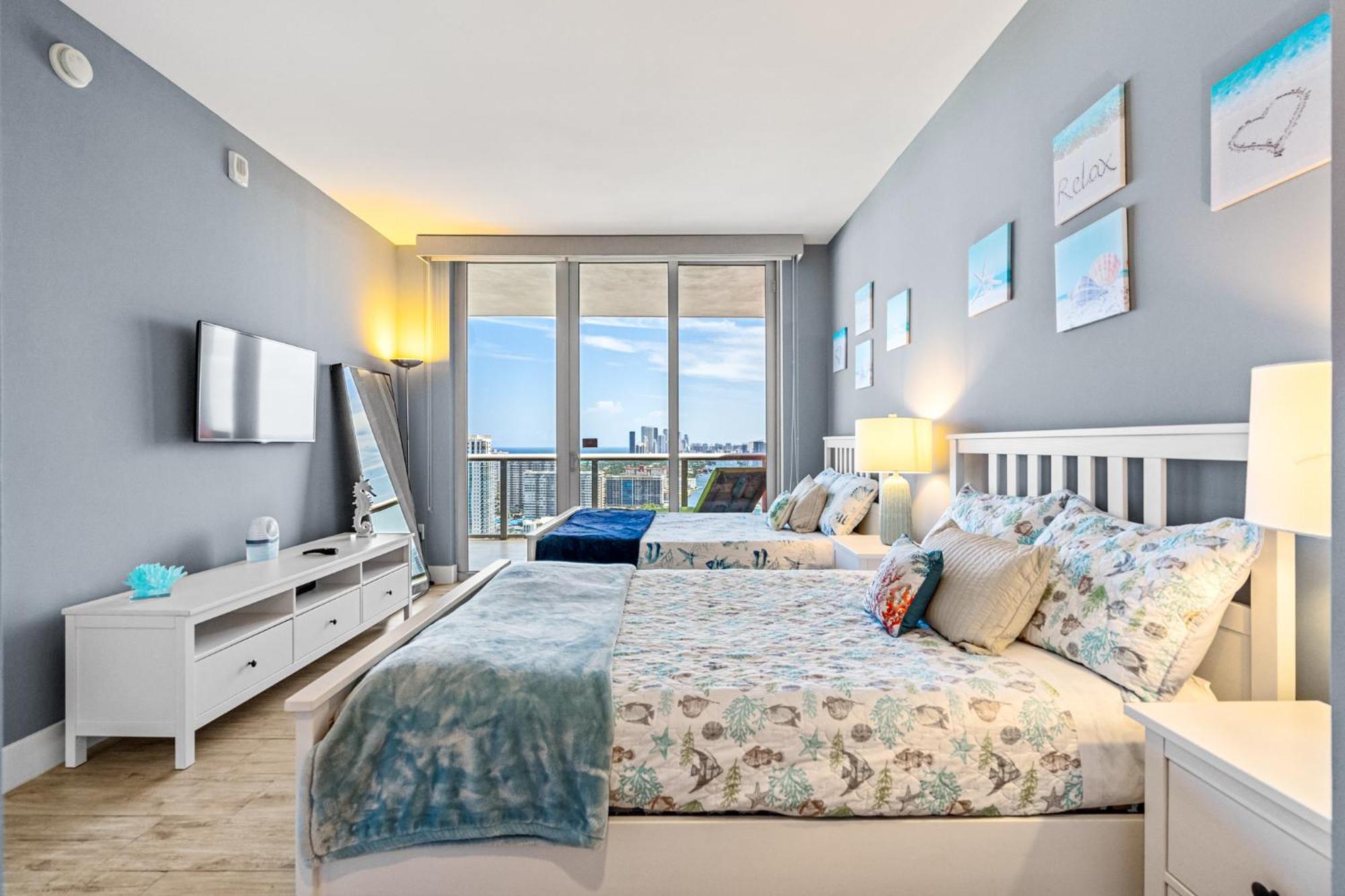Ocean Views - Pool & Gym - Pet Friendly - Close To Beach Hallandale Beach Εξωτερικό φωτογραφία