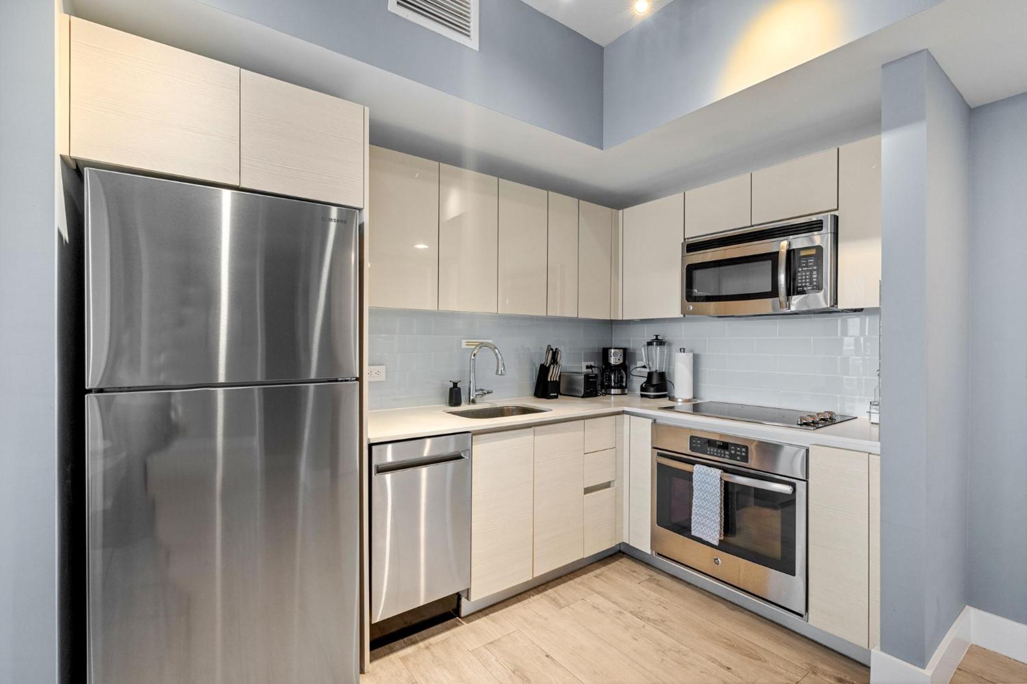 Ocean Views - Pool & Gym - Pet Friendly - Close To Beach Hallandale Beach Εξωτερικό φωτογραφία